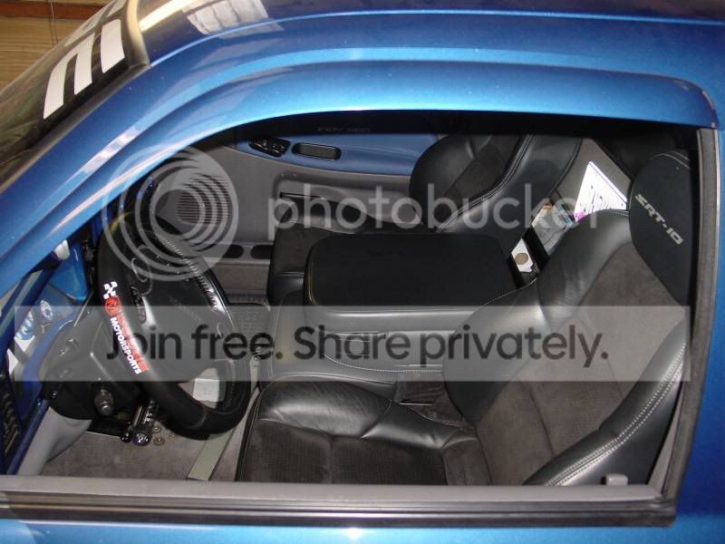 srtseat1.jpg