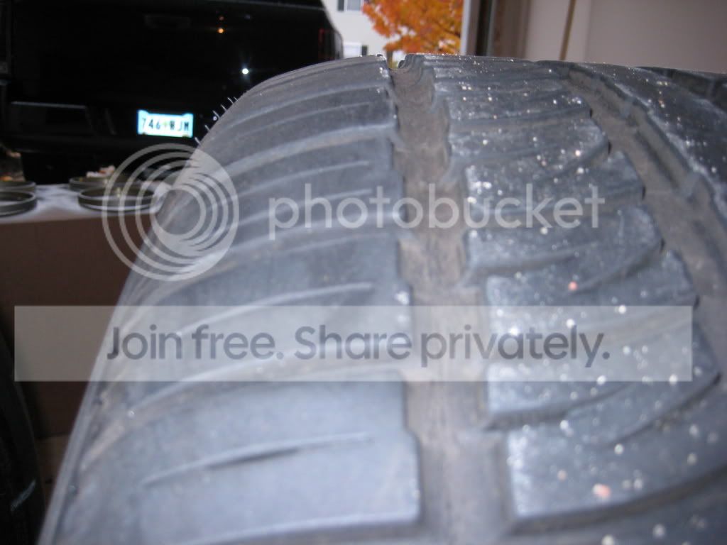 Tires006.jpg