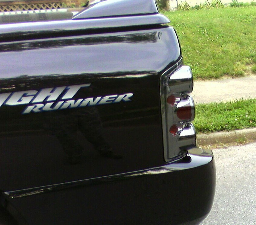 tail2.jpg
