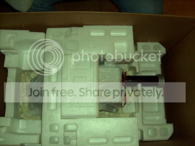 roescboxedup006.jpg