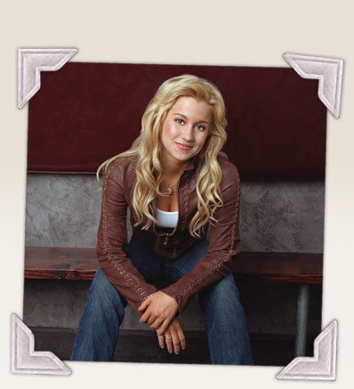KelliePickler.jpg