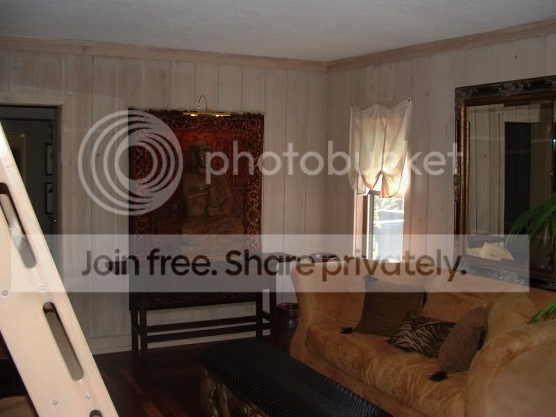 LivingRoom2.jpg