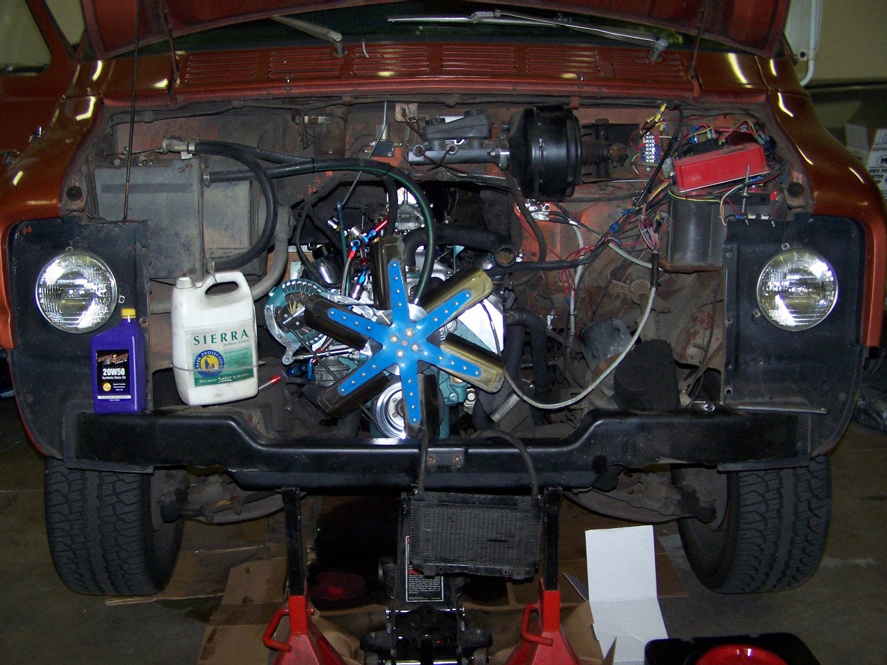 VanMotorIn8.jpg