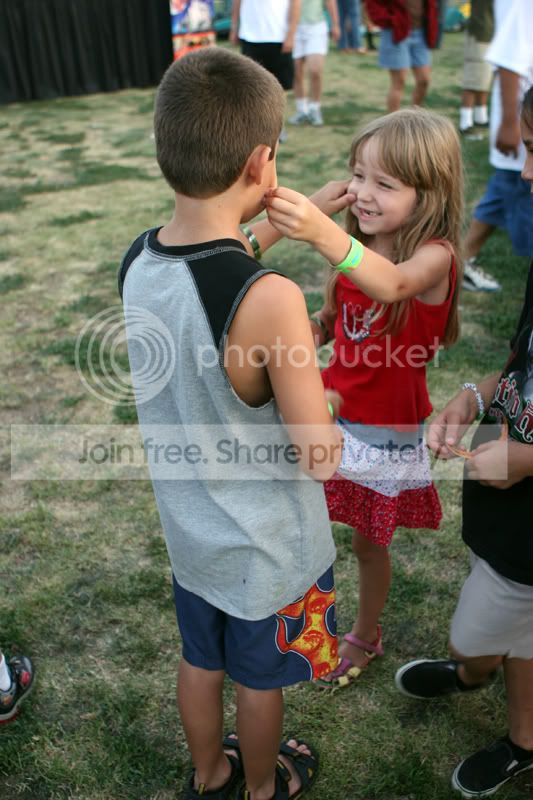 July407169b.jpg