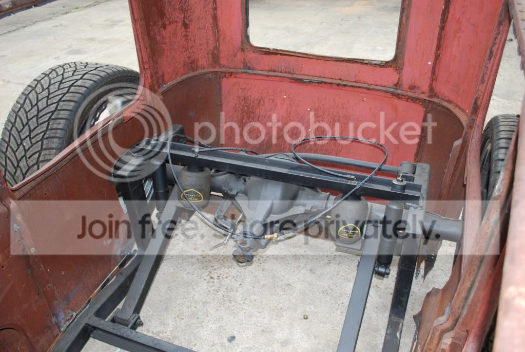 RatRodrolling012.jpg