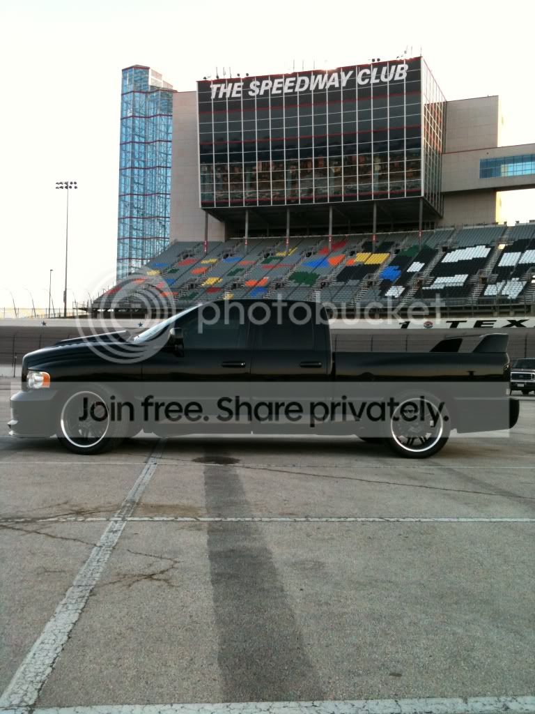 srt10speedwaypics2.jpg