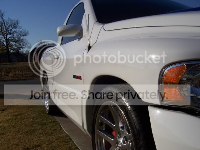 Whitetruck012.jpg