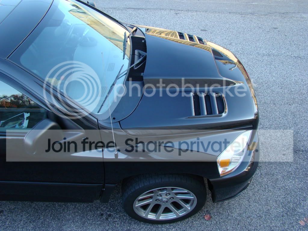 11-20-newhood040.jpg
