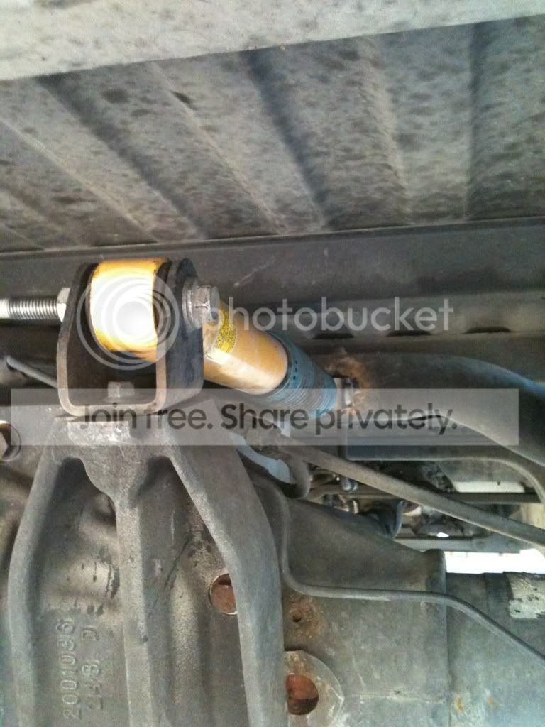 kickershockinstall6.jpg
