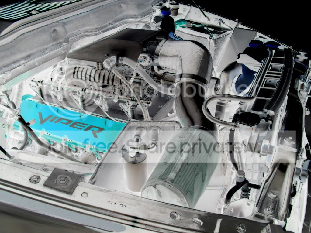 SRT-10023-2.jpg