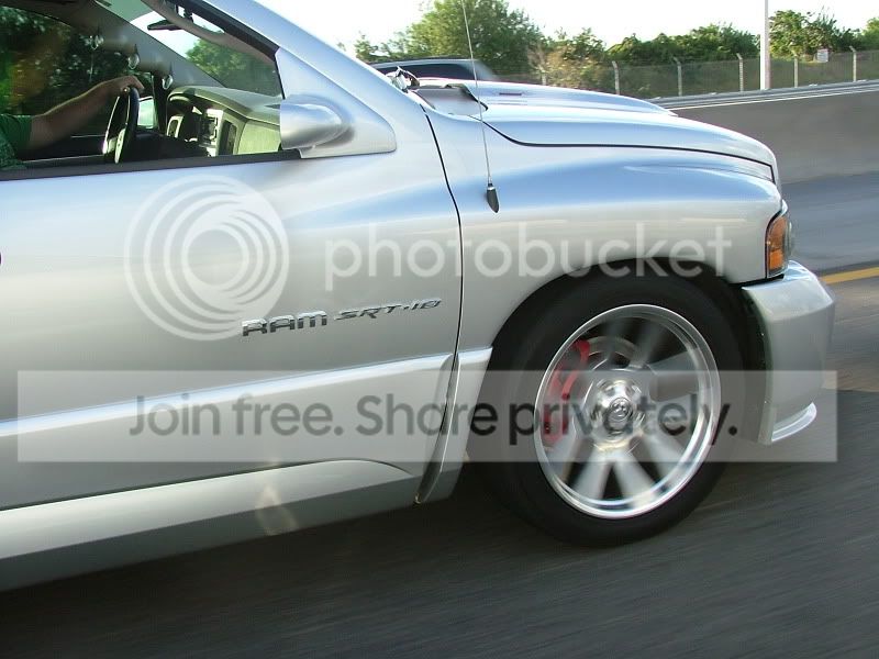 truckGTG009.jpg
