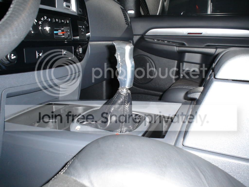 TRUCKINTERIOR034.jpg