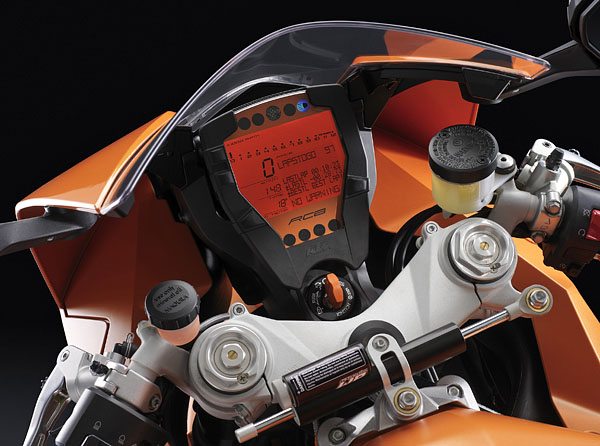 ktm-rc8-dashboard.jpg