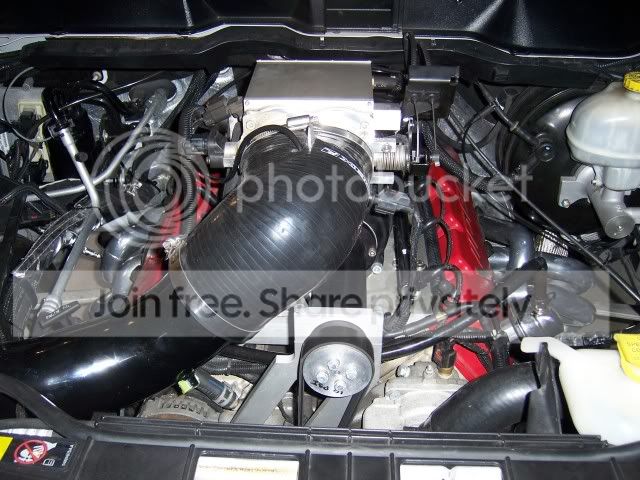 Whitetruck006.jpg
