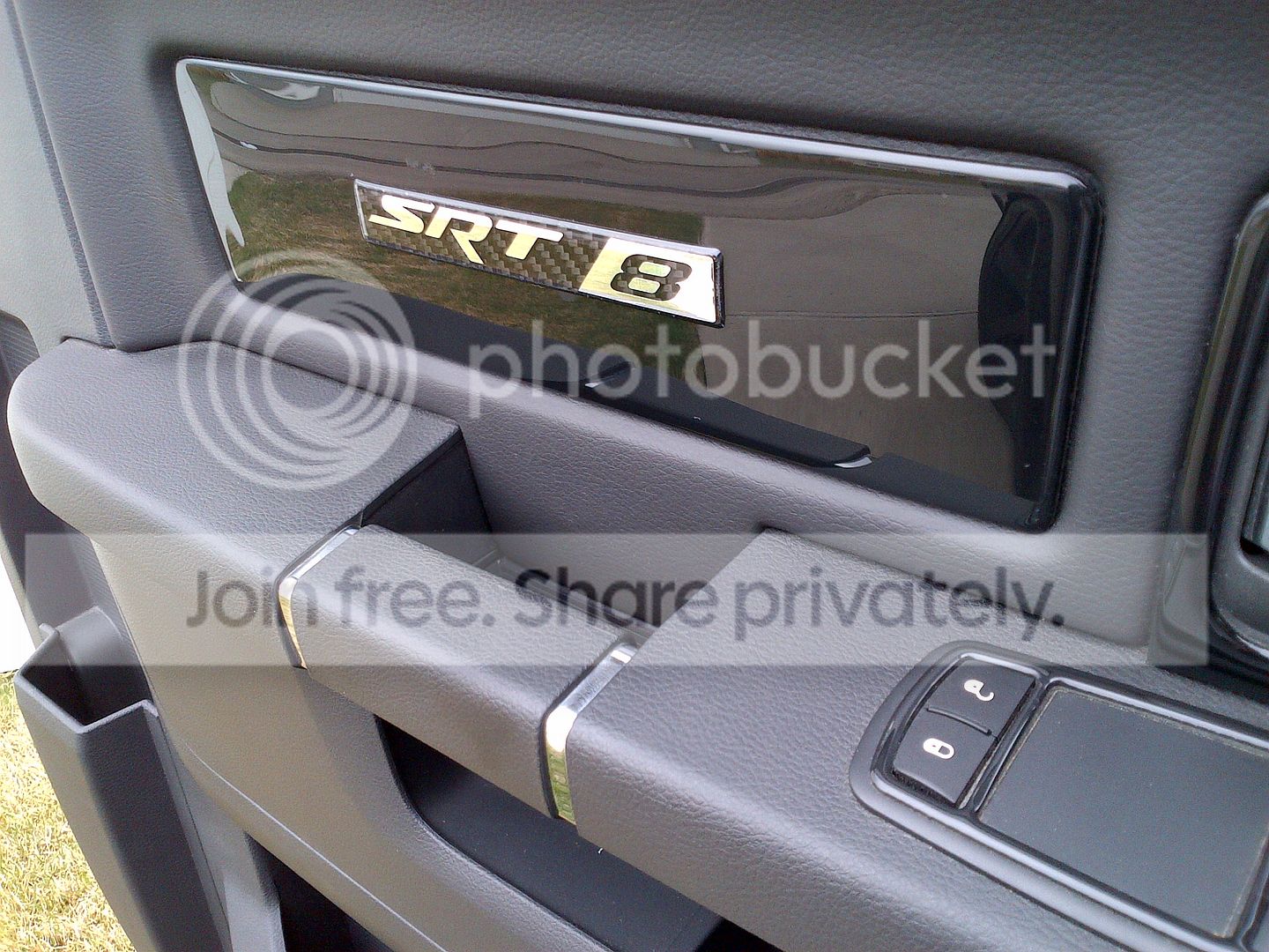 SRT8-3_zps1ebed561.jpg