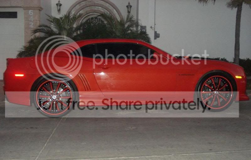 Painted22InchWheels1.jpg