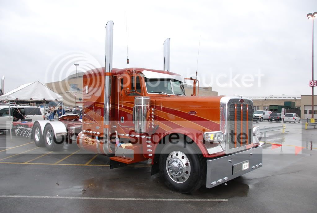 truckshow010.jpg
