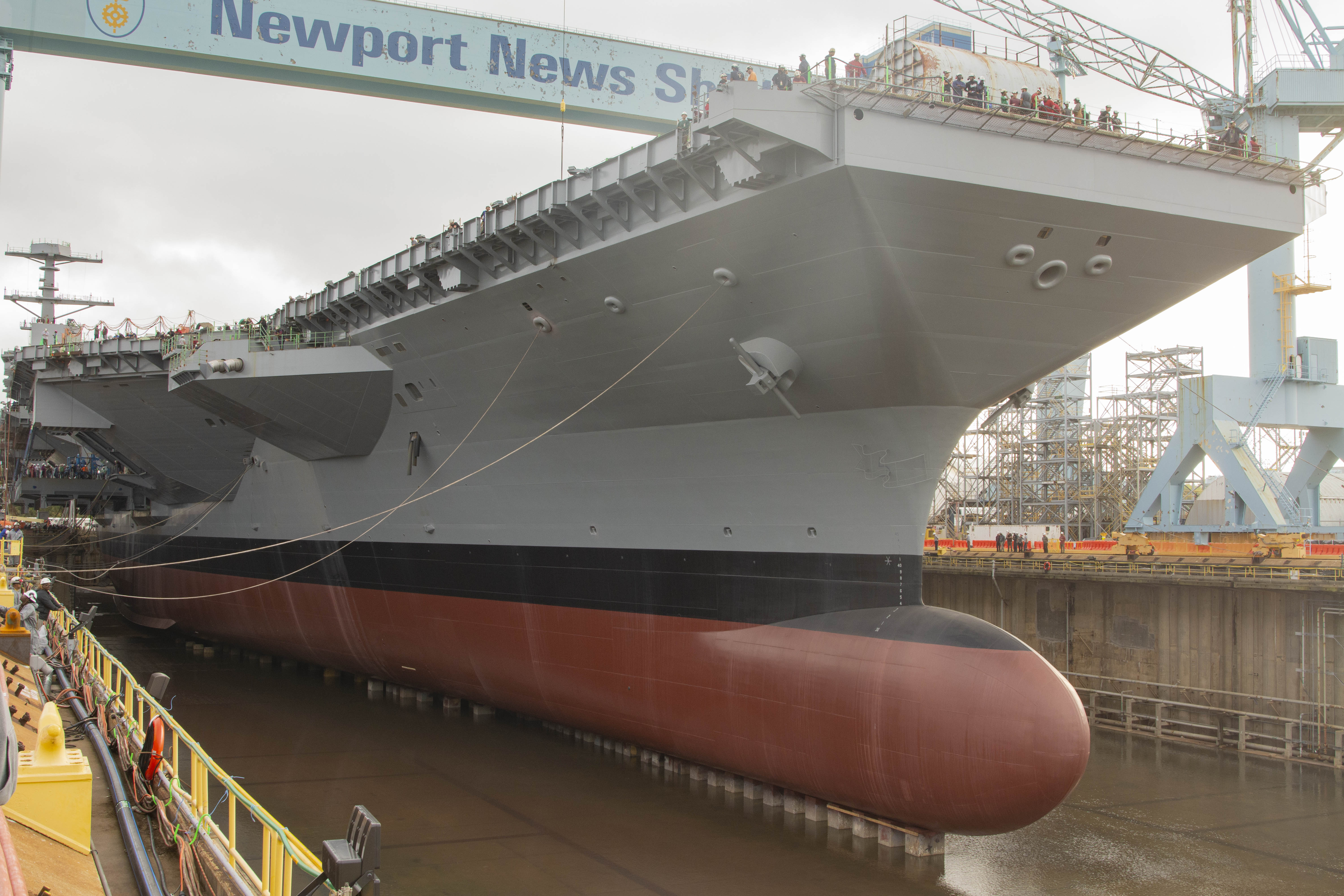 USS_John_F._Kennedy_%28CVN-79%29_in_drydock_at_Newport_News_Shipbuilding%2C_Virginia_%28USA%29_on_29_October_2019_%28191029-N-BD319-110%29.JPG